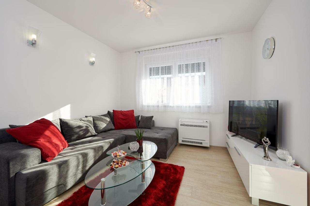 Apartment Misic Τρογκίρ Εξωτερικό φωτογραφία